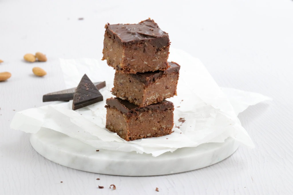 Rezept für Süßkartoffel Brownies, vegan und zuckerfrei backen Rezept für Süßkartoffel Brownies, vegan und zuckerfrei backen