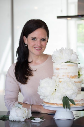 Rezept Hochzeitstorte - Semi Naked Cake mit Pfingstrosen