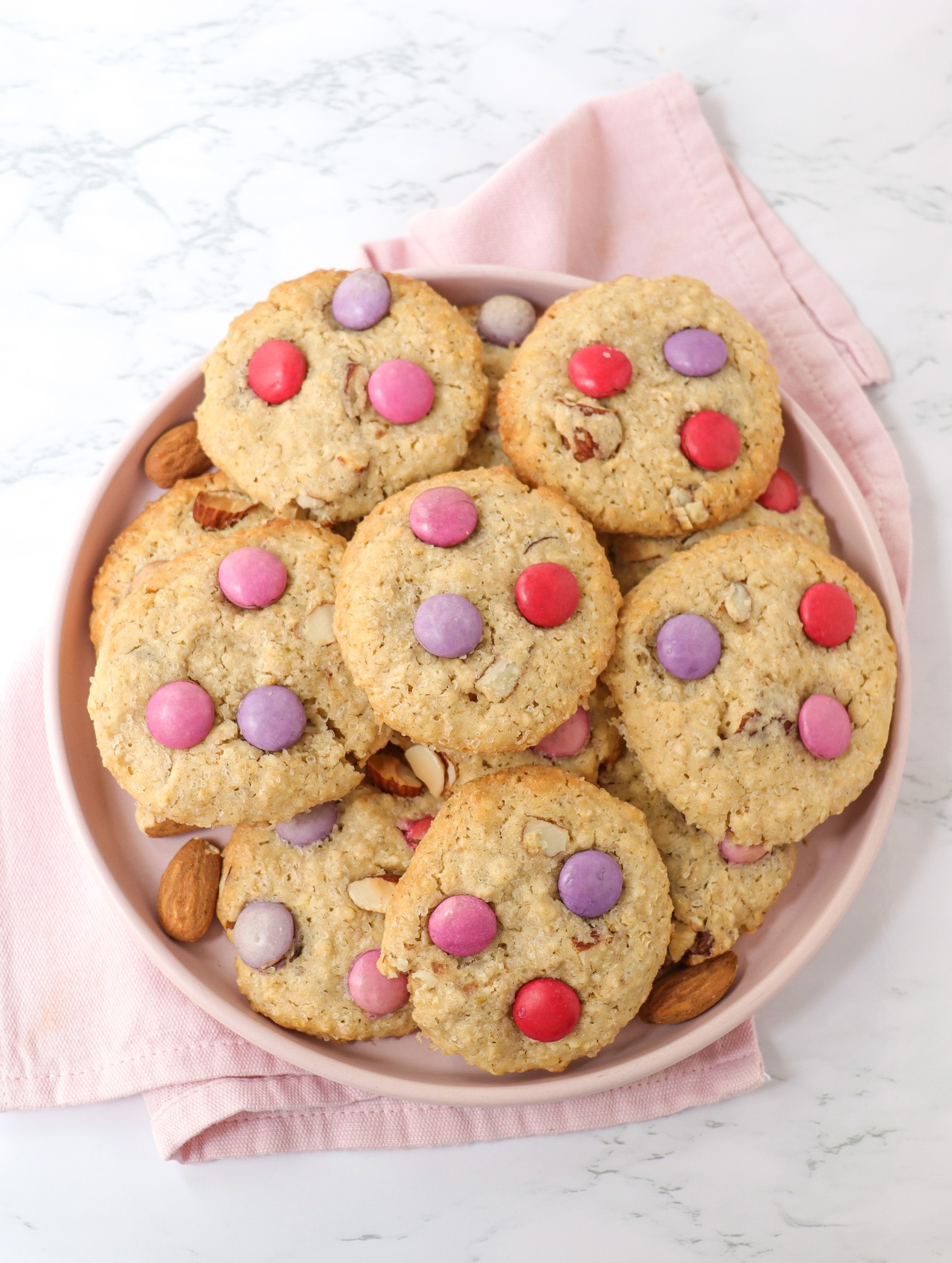 Cookies mit Haferflocken und Schokolade